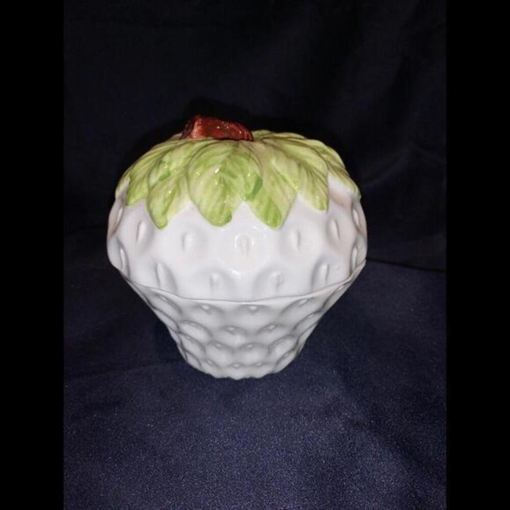 STRAWBERRY Candy JAR W/‎ GREEN STEM LID Godiva